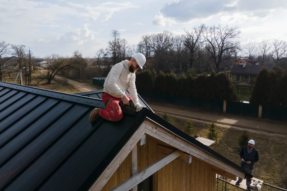 Dealing With a Leaking Roof: A Guide to Home Insurance Claims